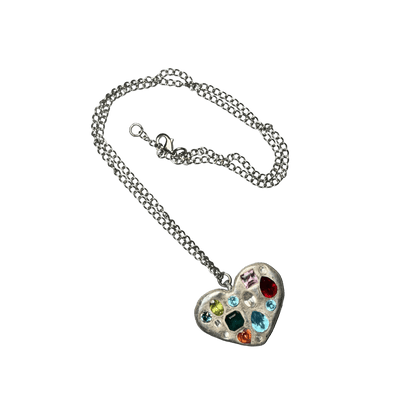 heart with stones necklace - (03)0